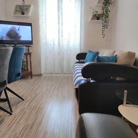 Taja 公寓 扎达尔